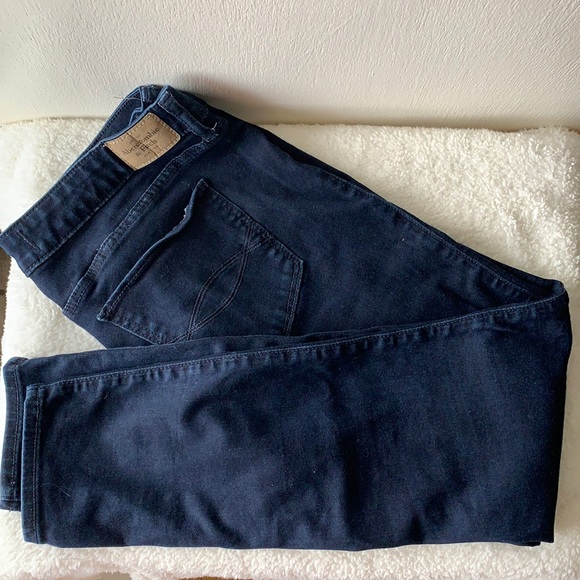 Abercrombie & Fitch Denim - Abercrombie and Fitch dark wash skinny jeans